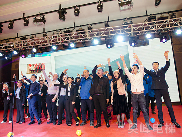 團(tuán)隊(duì)風(fēng)采4