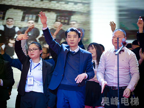 團(tuán)隊(duì)風(fēng)采11